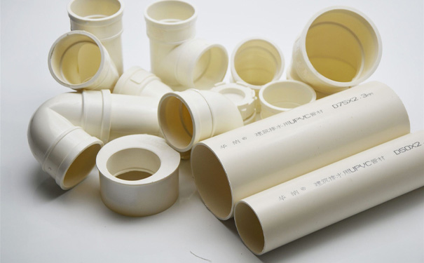 冷水机准确调控PVC塑料管材挤出成型温度，帮助厂家降低成本